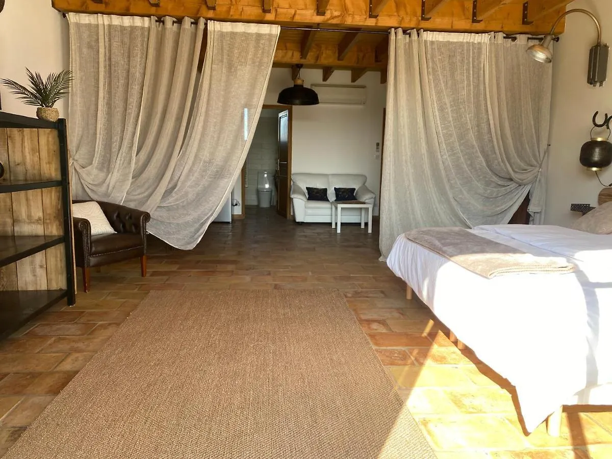 Bella Vida Bed & Breakfast Fourques